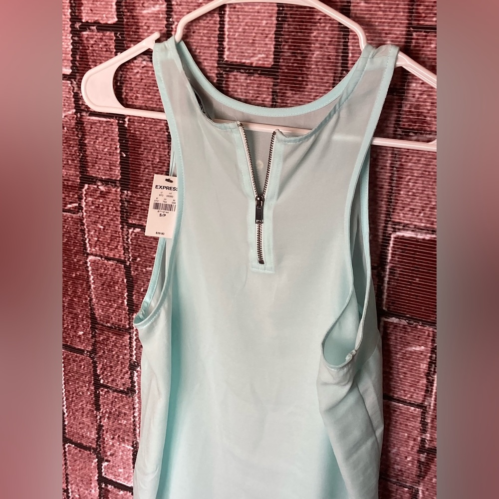 NWT! Express Tank! Size small!